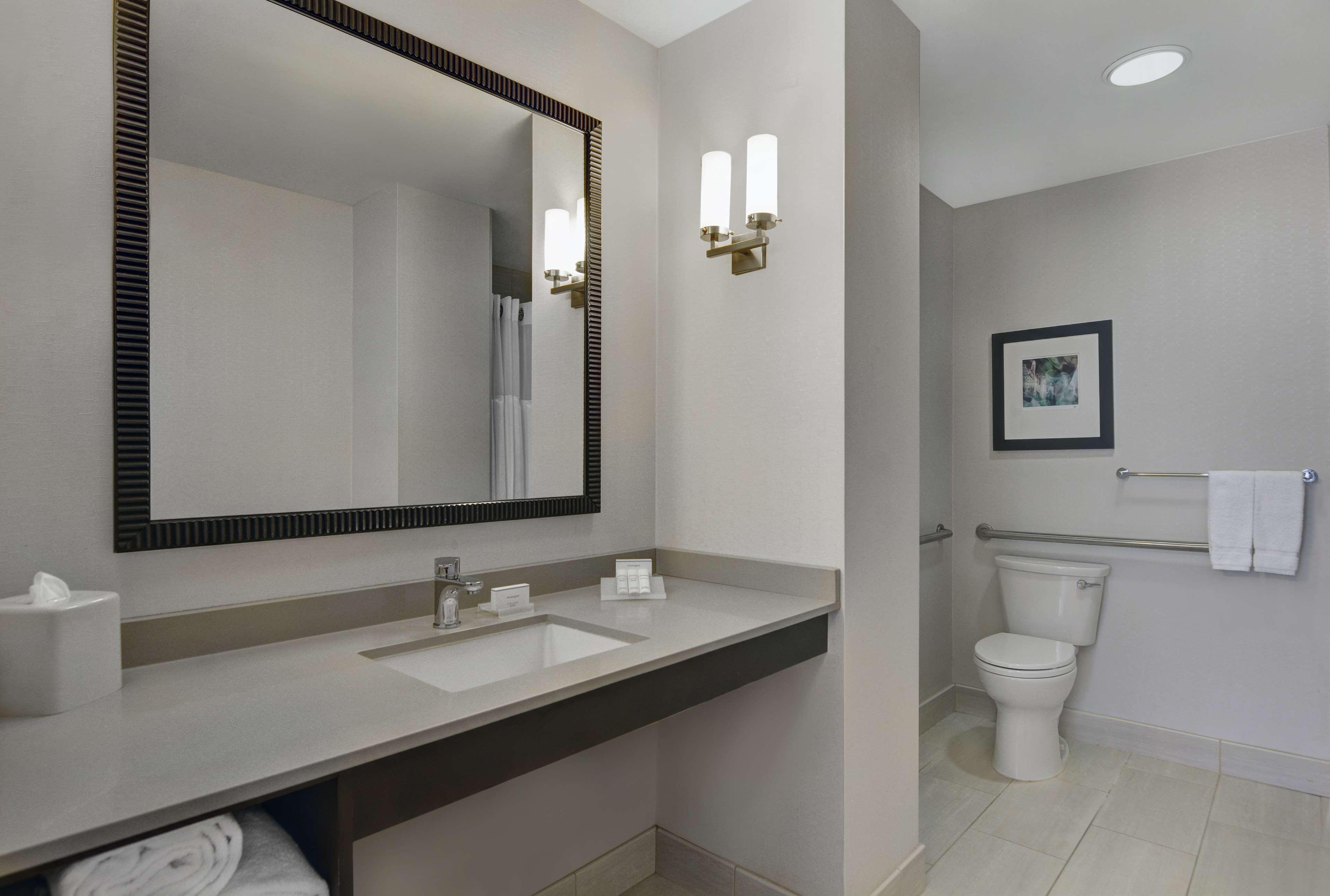 Hilton Garden Inn Chicago Downtown/Magnificent Mile Екстер'єр фото
