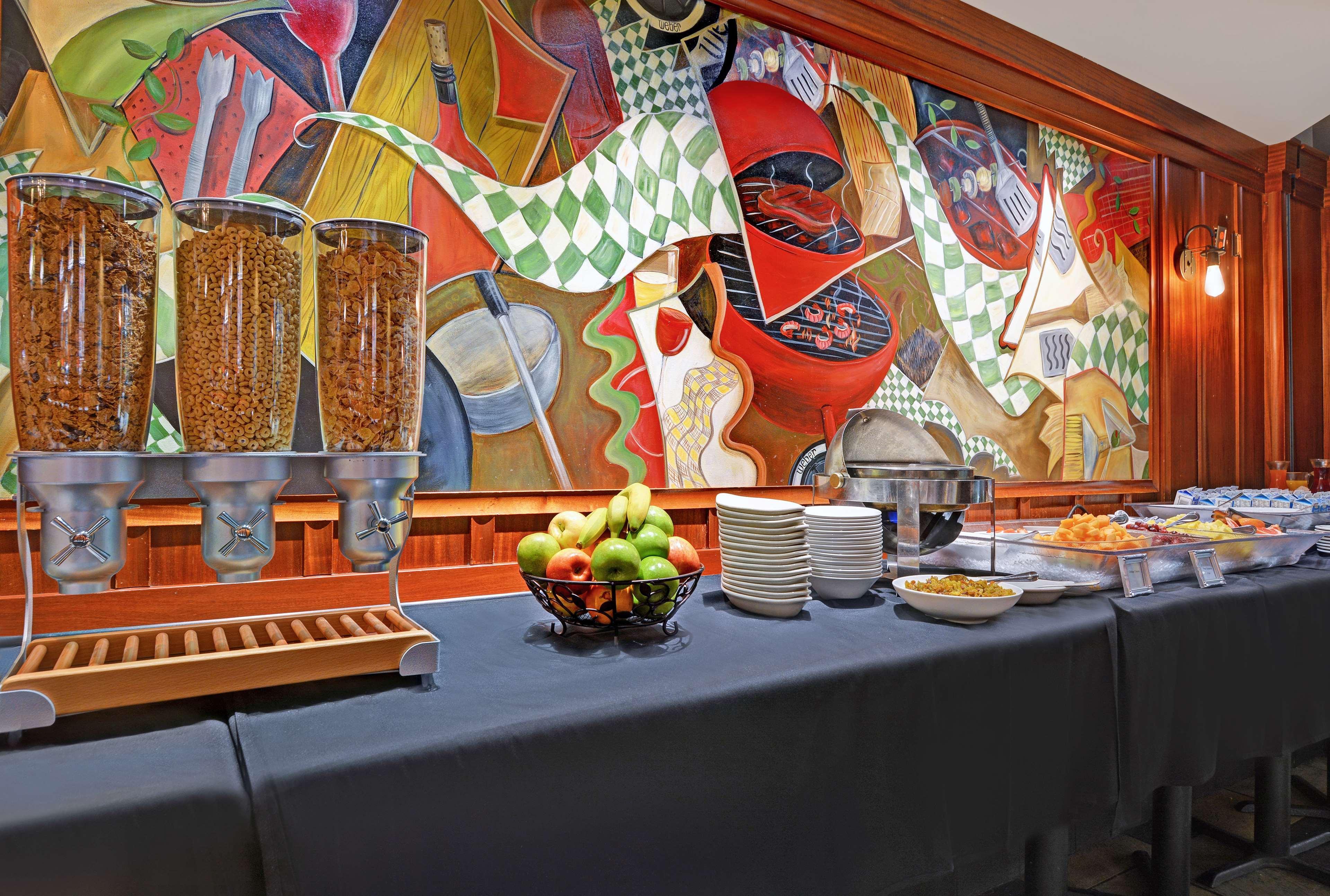 Hilton Garden Inn Chicago Downtown/Magnificent Mile Екстер'єр фото