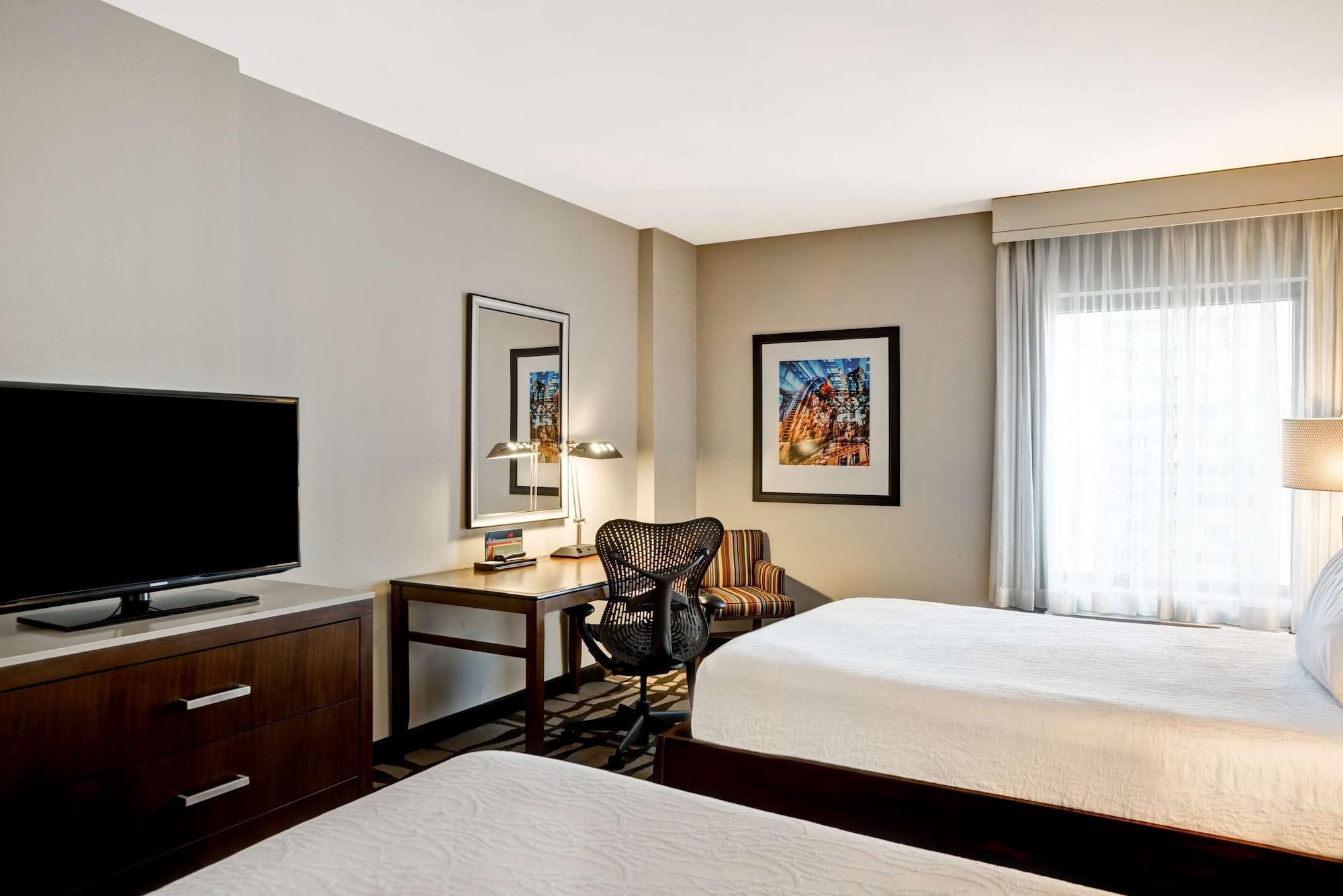 Hilton Garden Inn Chicago Downtown/Magnificent Mile Екстер'єр фото