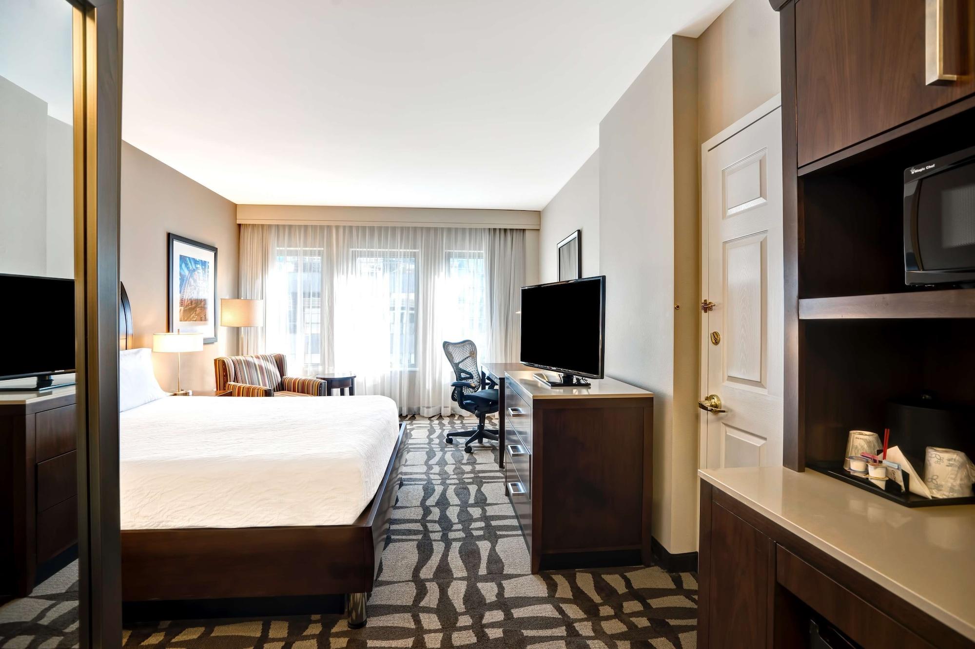 Hilton Garden Inn Chicago Downtown/Magnificent Mile Екстер'єр фото