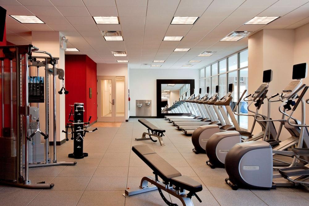 Hilton Garden Inn Chicago Downtown/Magnificent Mile Екстер'єр фото