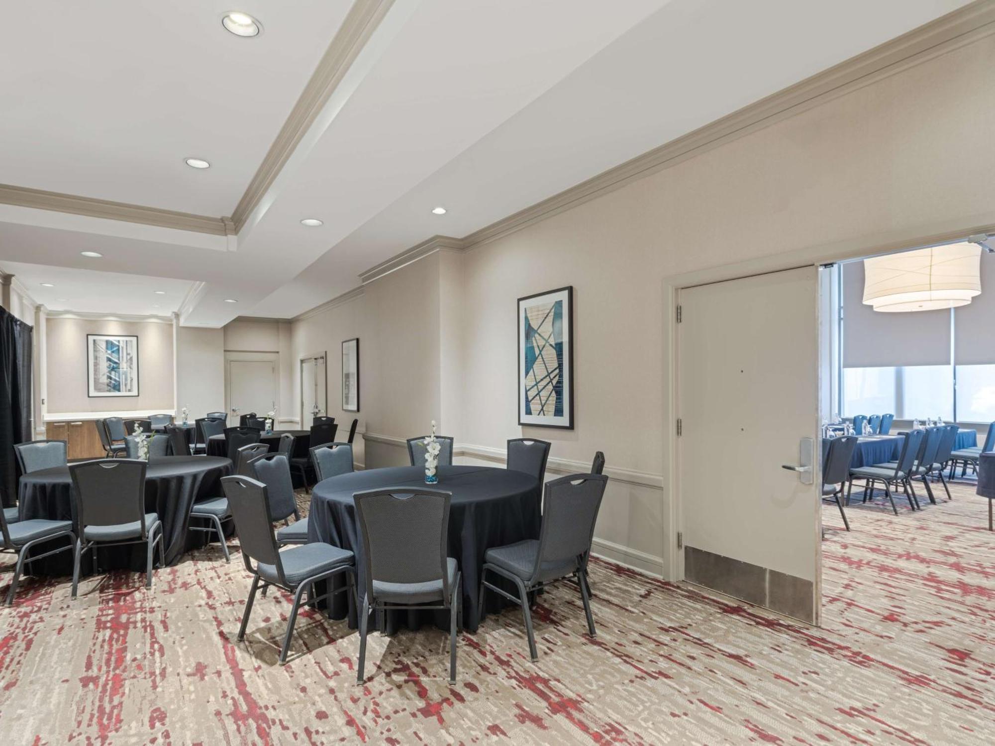 Hilton Garden Inn Chicago Downtown/Magnificent Mile Екстер'єр фото