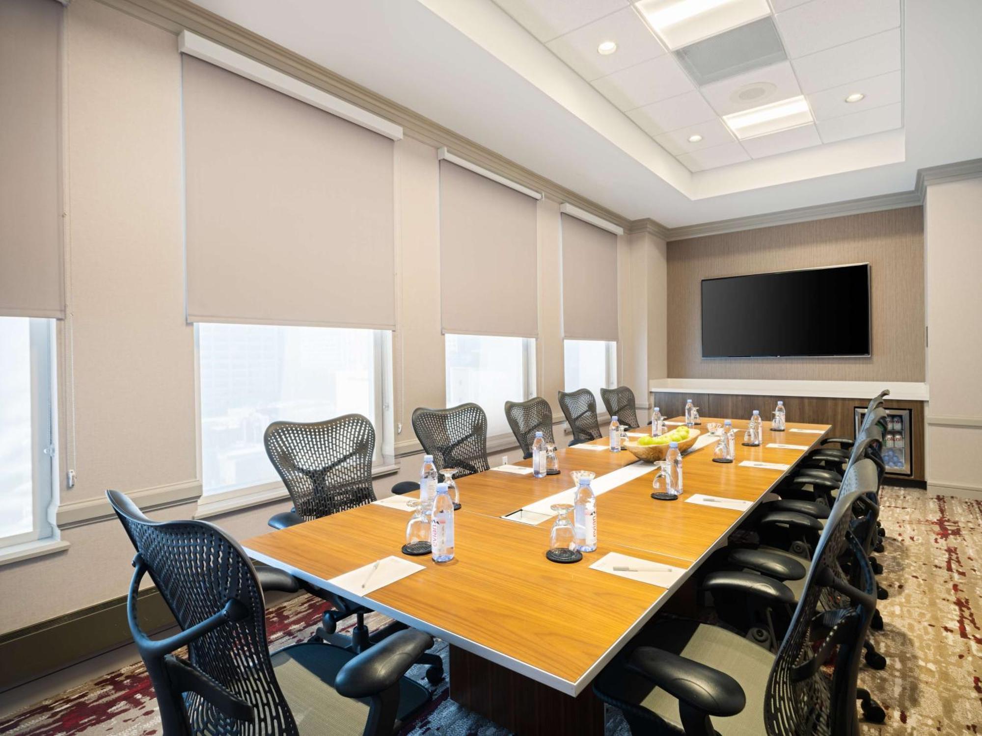 Hilton Garden Inn Chicago Downtown/Magnificent Mile Екстер'єр фото